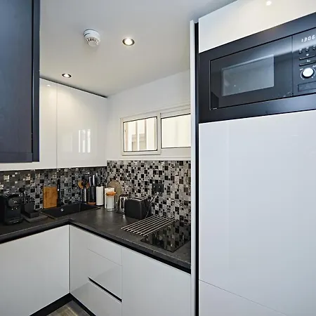 Apartment Panda House
